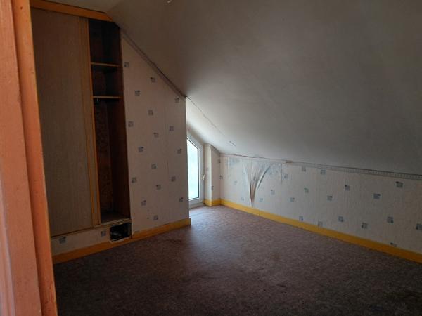 Maël-Pestivien (22160) Maison familiale dans la campagne de Maël Pestivien à 167 000€