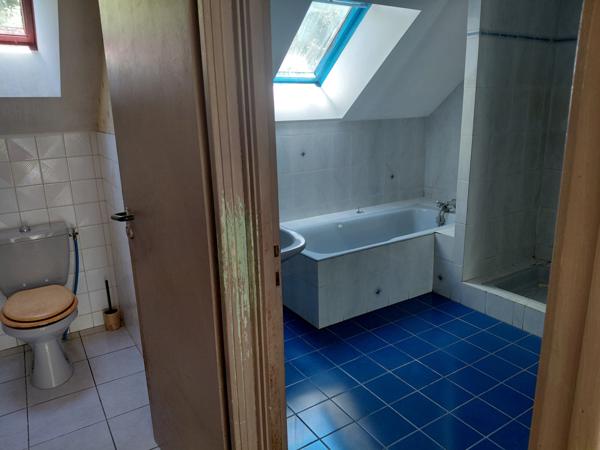 Maël-Pestivien (22160) Maison familiale dans la campagne de Maël Pestivien à 167 000€