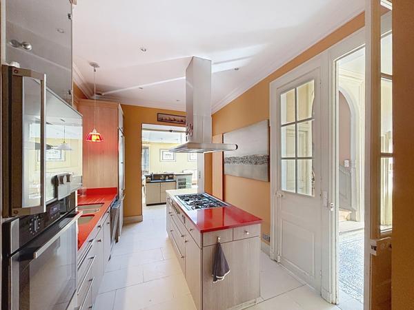 Maison à vendre 13 pièces REIMS (51)