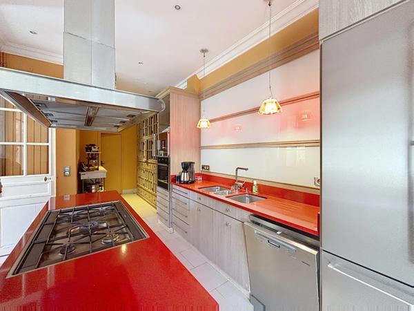 Maison à vendre 13 pièces REIMS (51)