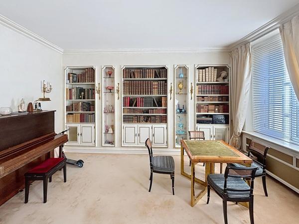 Maison à vendre 13 pièces REIMS (51)