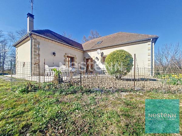 Maison avec un sous-sol total sur un terrain de 5200 m² environ à Marolles Sur Seine