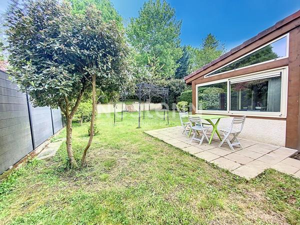 A vendre ! Maison 6 pièces 126 m2 Quartier du Manet parcelle 410 m²