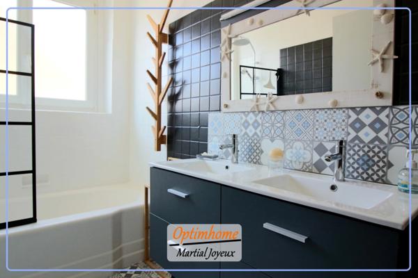 Je vous propose à la vente cette superbe demeure familiale à Pontorson.