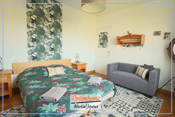 Je vous propose à la vente cette superbe demeure familiale à Pontorson.