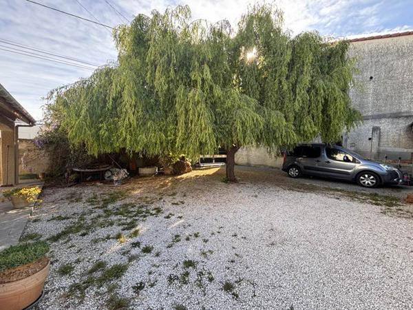 Maison à vendre 191 000 € Fumel 7 p 139 m² DPE B