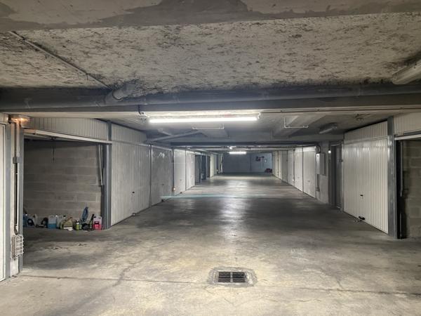 Chateau gombert (13013) VENTE GARAGE BOX FERME MARSEILLE 13