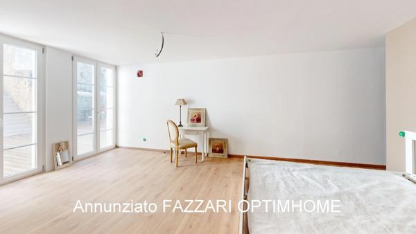 DUN-SUR-MEUSE – MAISON ATYPIQUE 388 M² – 5 CHAMBRES – DPE B – PROCHE BELGIQUE & LUXEMBOURG