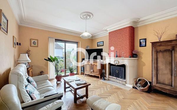 Maison à vendre    6 pièces •  Brive-la-Gaillarde