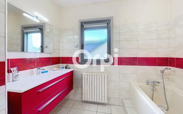 Maison à vendre    6 pièces •  Brive-la-Gaillarde