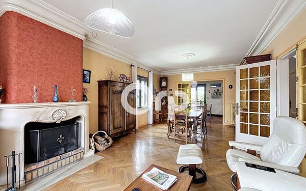 Maison à vendre    6 pièces •  Brive-la-Gaillarde