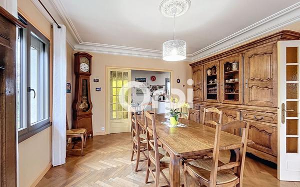 Maison à vendre    6 pièces •  Brive-la-Gaillarde