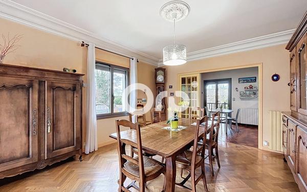 Maison à vendre    6 pièces •  Brive-la-Gaillarde