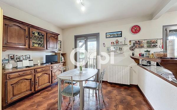 Maison à vendre    6 pièces •  Brive-la-Gaillarde