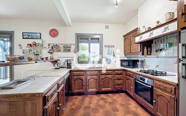 Maison à vendre    6 pièces •  Brive-la-Gaillarde