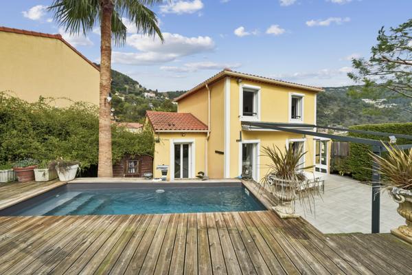 Maison à Èze avec Jacuzzi et piscine