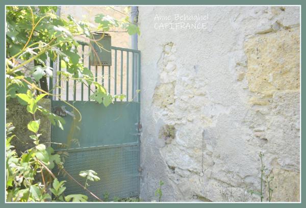 A vendre LAMONTJOIE maison de village P4 en pierre à rénover, avec dépendance aménagée