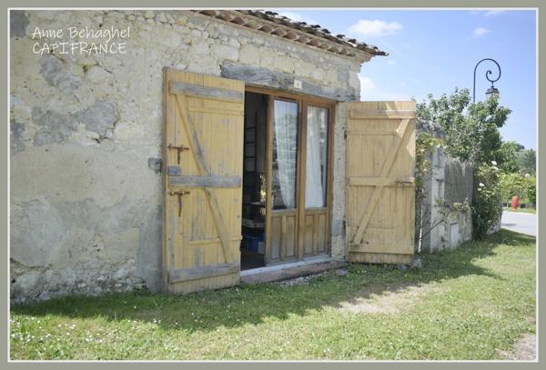 A vendre LAMONTJOIE maison de village P4 en pierre à rénover, avec dépendance aménagée