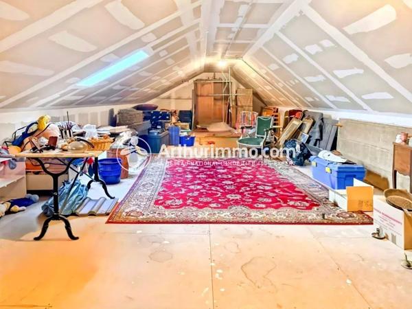 Vente Maison 8 pièces 189 m2 à Saint-Germain-Lès-Corbeil