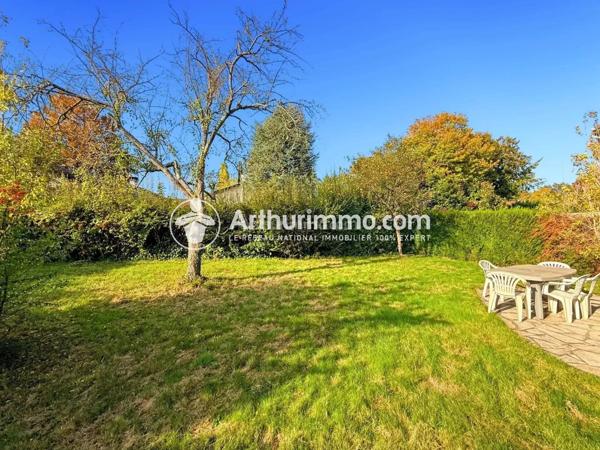 Vente Maison 8 pièces 189 m2 à Saint-Germain-Lès-Corbeil