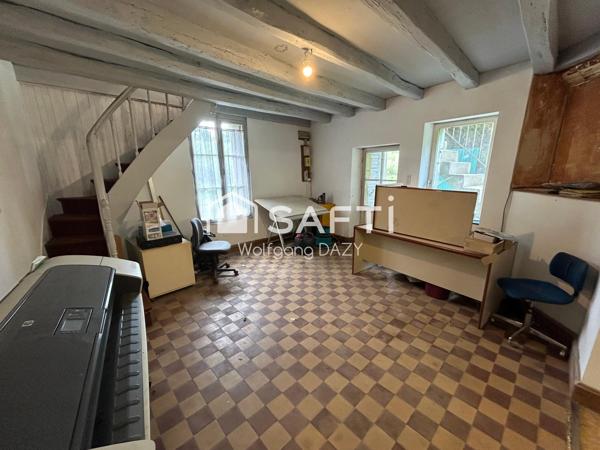 Maison en pierre avec fort potentiel d'aménagement