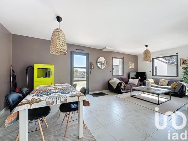 Maison traditionnelle 5 pièces de 104 m² à Quiberon (56170)