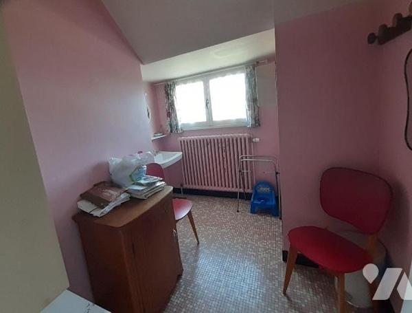 - Maison 6 pièces à vendre - Cléguérec (56480) ? Morbihan ? Proche Pontivy

À vendre, maison ...