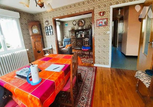 - Maison 6 pièces à vendre - Cléguérec (56480) ? Morbihan ? Proche Pontivy

À vendre, maison ...