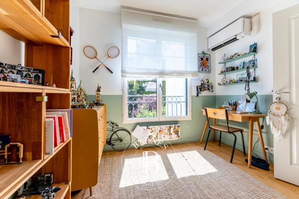 Paris 16ème, Maison de ville 5 Chambres -  180 m² à vendre