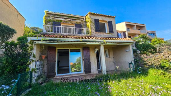 Maison à vendre 5 pièces de 92 m²