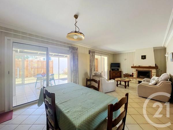 Maison à vendre  5 pièces - 115,45 m 2   ST HILAIRE DE RIEZ  - 85