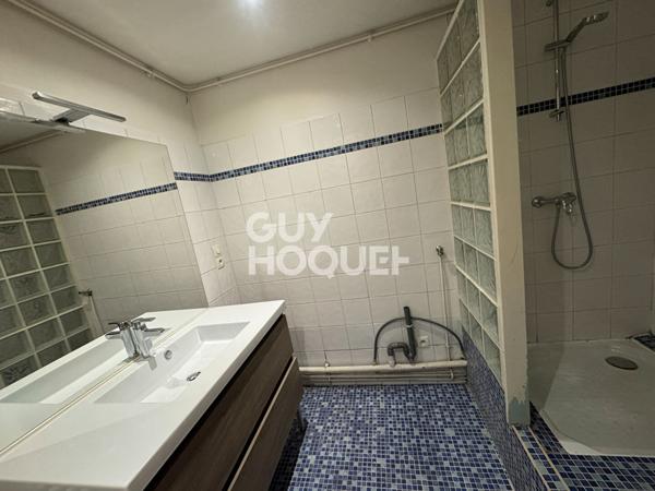 Appartement T3 - Lyon 6 - 71.81 m2 - cave - ascenseur -