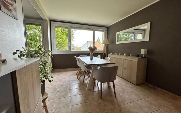 Appartement à vendre    5 pièces • 93 m2 Saint-Gratien