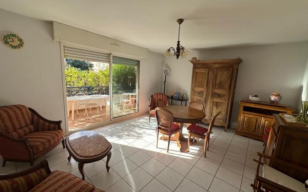 Appartement à vendre    3 pièces • 69 m2 Six-Fours-les-Plages