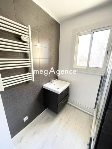 Appartement à TOULON, 83000 - 3 pièces 53m²