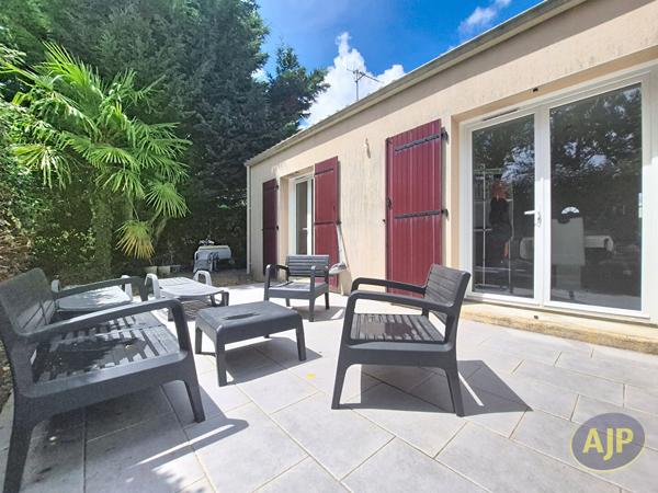 Vente maison La Roche Sur Yon : 199 000 € - AJP Immobilier La Roche-sur-Yon
