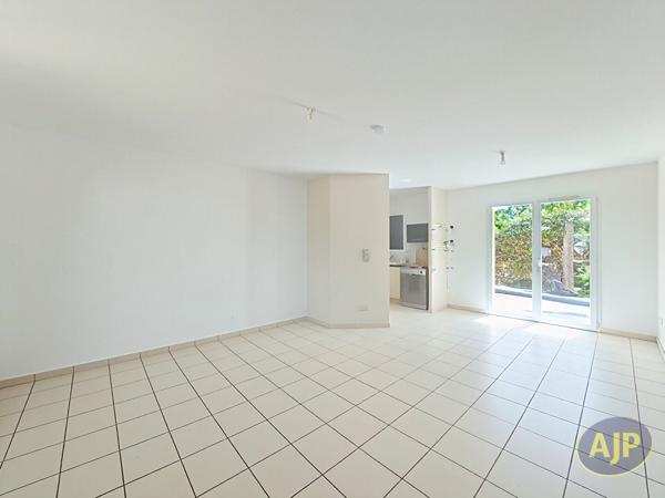 Vente maison La Roche Sur Yon : 199 000 € - AJP Immobilier La Roche-sur-Yon