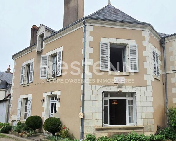 Maison ancienne rénovée avec cour