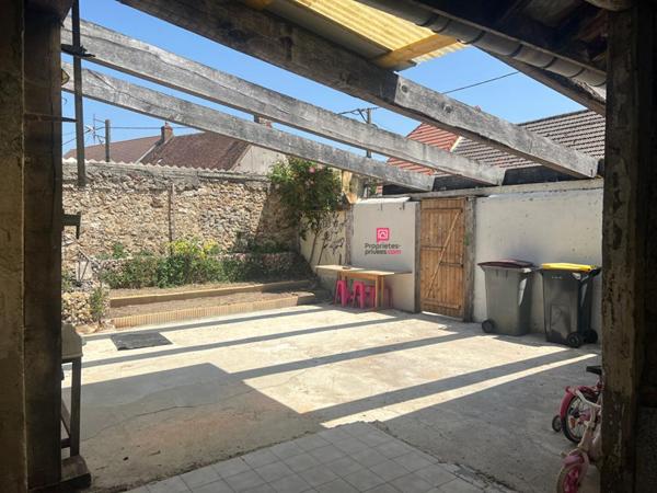 Maison à Le Baizil -7 pièces- 215 m2