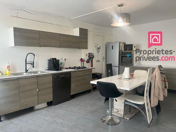 Maison à Le Baizil -7 pièces- 215 m2