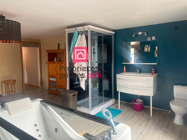 Maison à Le Baizil -7 pièces- 215 m2