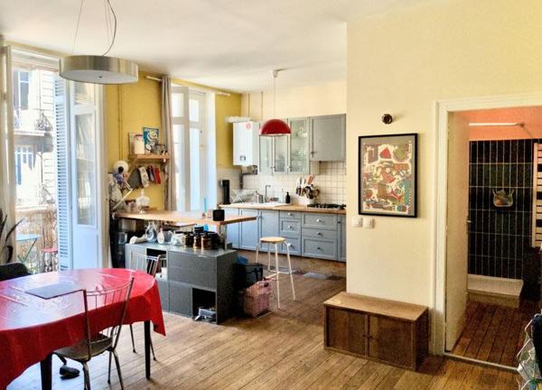 Appartement à vendre 369 600 € Bordeaux 4 p 81 m² DPE C