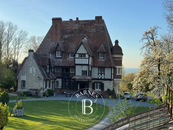Trouville-sur-Mer, Manoir  704 m² à vendre