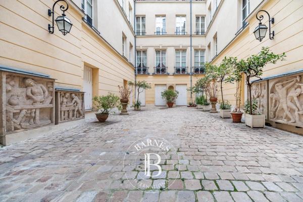 Paris 6ème, Appartement 2 Chambres -  101 m² à vendre