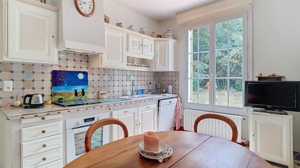 A vendre Maison a Nerac - 6 pieces avec terrain, piscine et garage