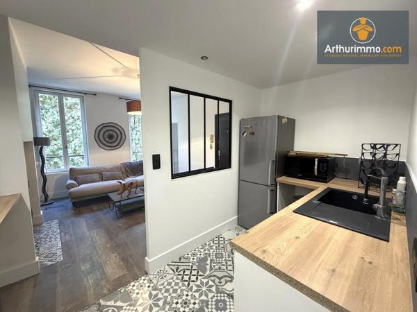 Vente                                                      Appartement
                        
                     3 pièces                      68 m2                     à Compiègne
