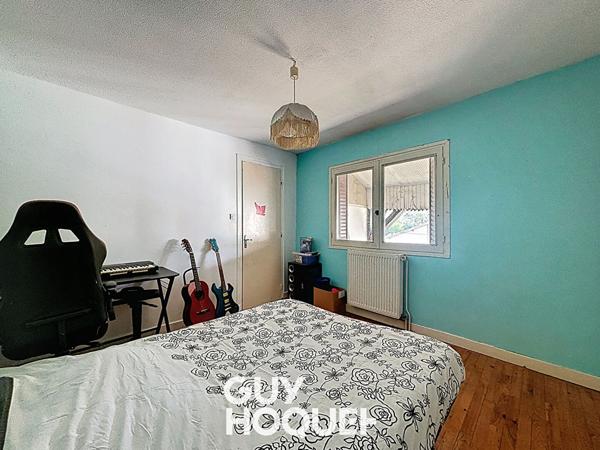 Maison 4 Chambres + Terrasse, garage et cave 71570 LA CHAPELLE DE GUINCHAY