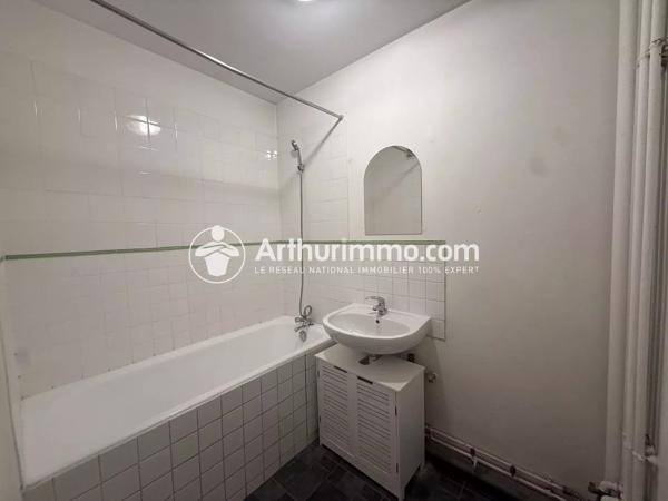 Vente                                                      Appartement
                        
                     2 pièces                      47 m2                     à Corbeil-Essonnes