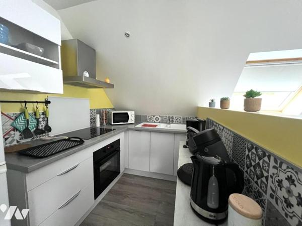 MAISON INDIVIDUELLE AVEC LOGEMENTS POUR CURISTES
