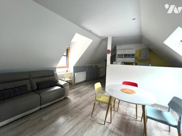 MAISON INDIVIDUELLE AVEC LOGEMENTS POUR CURISTES